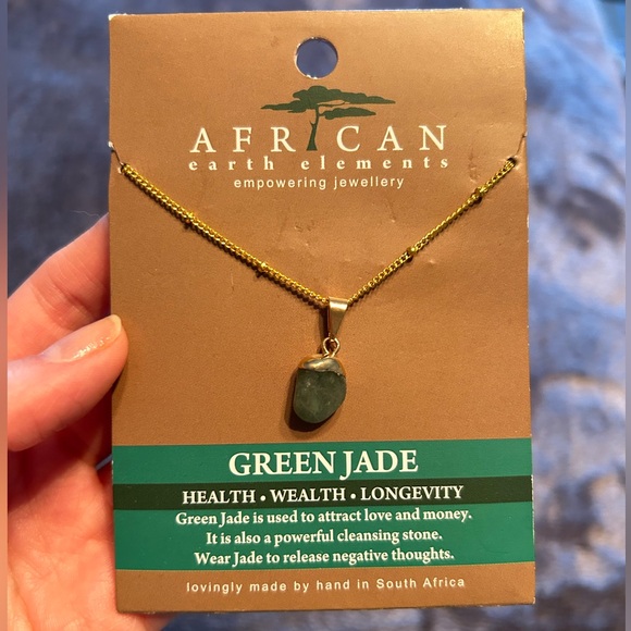 Green Jade Pendant Necklace Gold Plated Chain Hand Made NWT - Picture 2 of 3